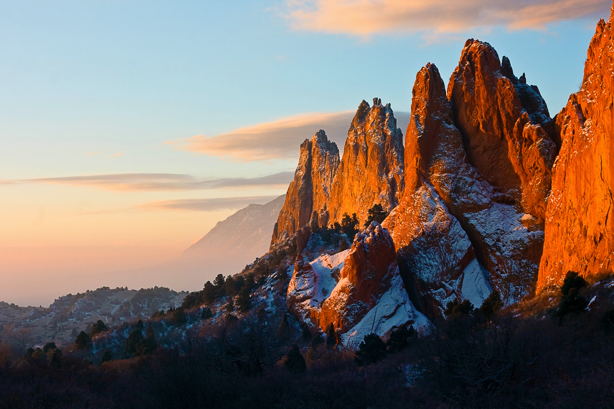 Most beautiful state US Garden of the Gods and skyline at dusk