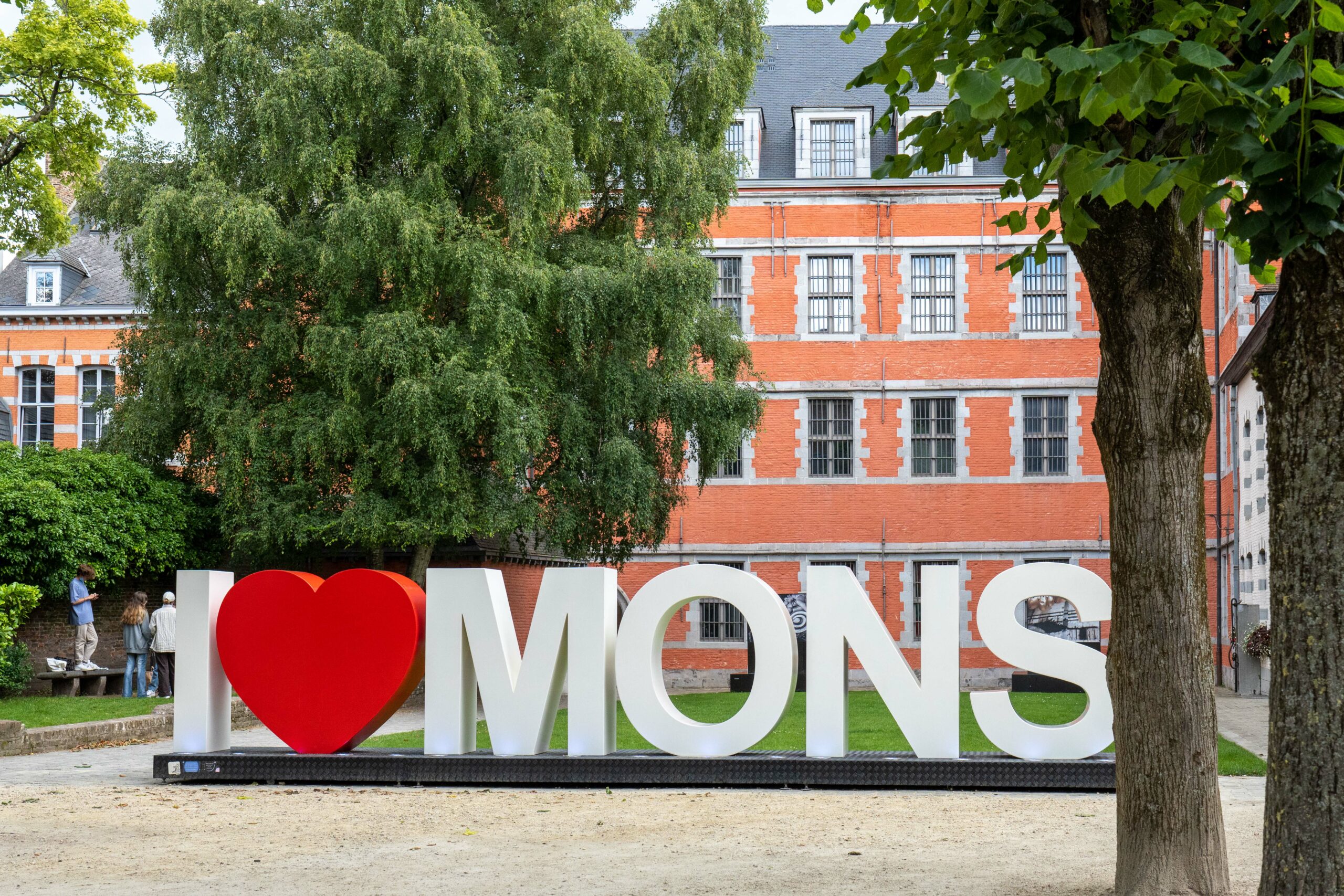 Bezienswaardigheden Bergen Belgie