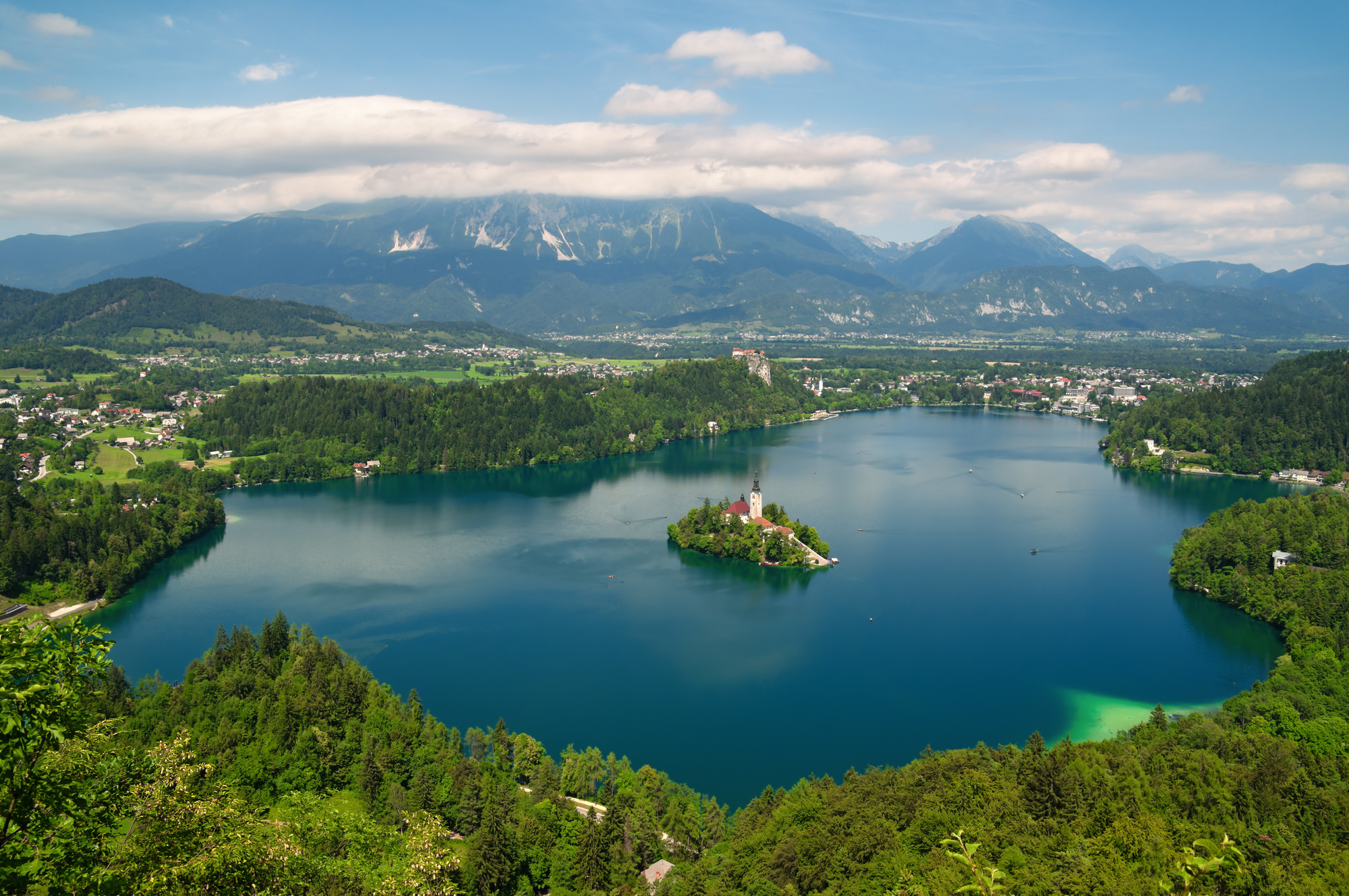 Panoramic view of Lake Bled with  St. Mary´s Church of the Assumptionon on the small island