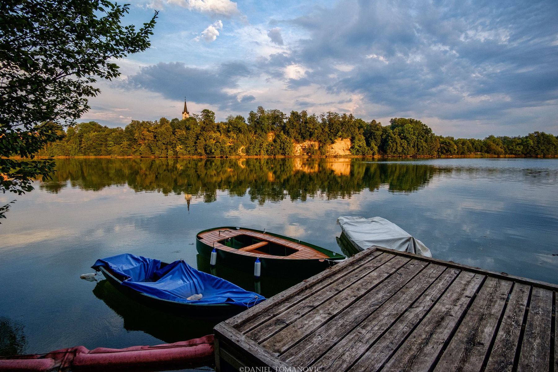 lake-trboje-slovenia