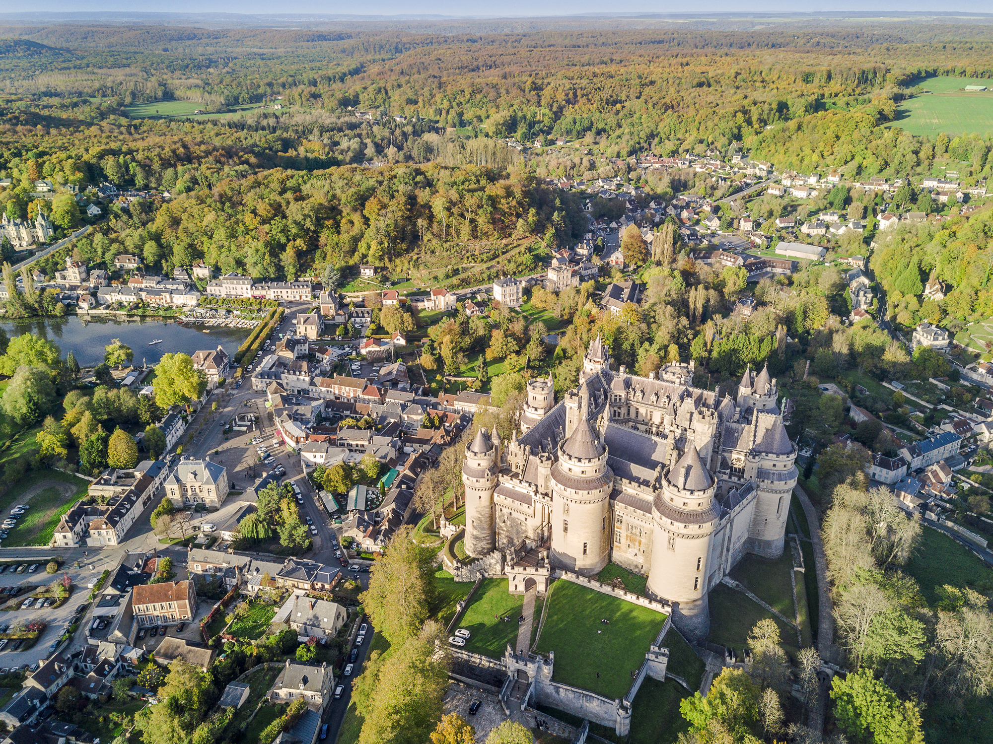 Oise Frankrijk Amazing castle in Pierrefonds, France