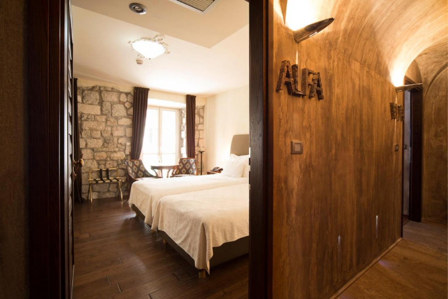 Best hotels in Kotor - Boutique Hotel Astoria - room view