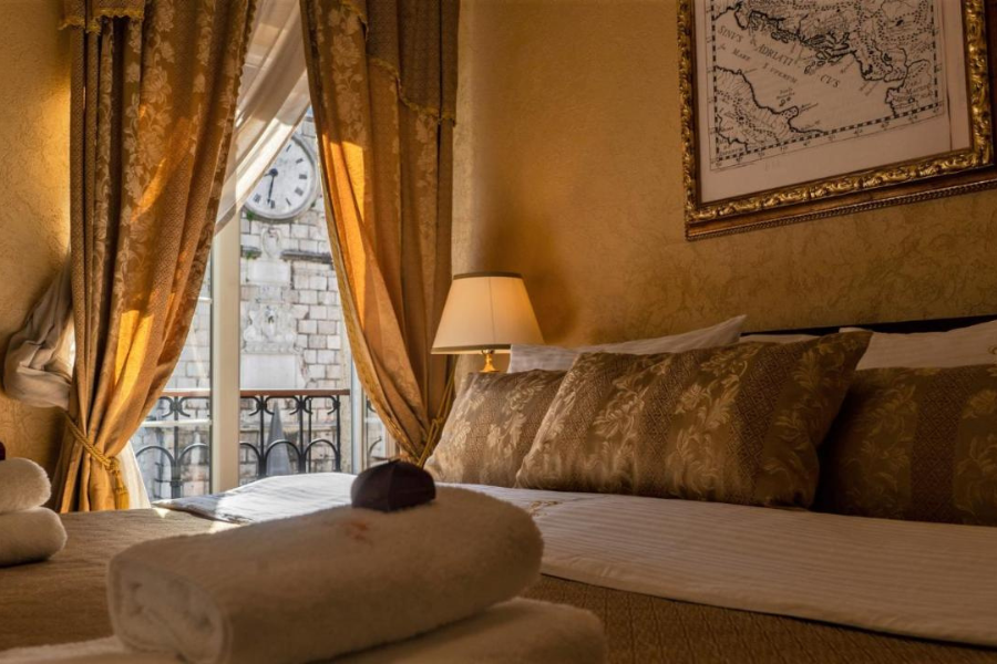 Best hotels in Kotor - Historic Boutique Hotel Cattaro - room view